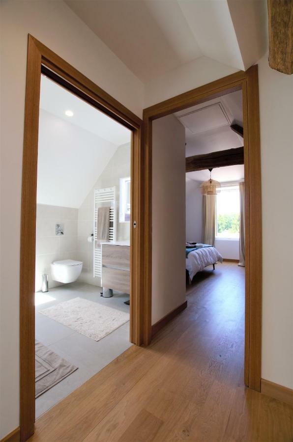 La Villa Lombardi En Champagne, Avec Piscine Privee Et Jacuzzi Les Riceys Exterior photo